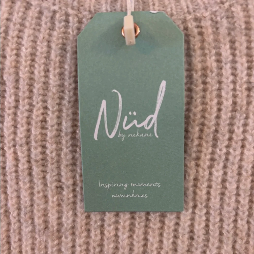 NKN Nekane Contrast Flower Sweater S/M cozy, winter, soft, Cabincore NWT - Picture 4 of 5